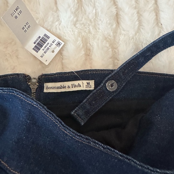 NWT Abercrombie Women’s Squareneck Bubble Hem Denim Mini Dress Size M - Picture 6 of 8